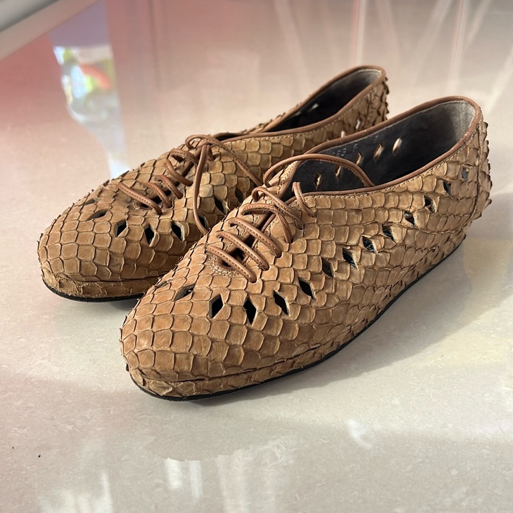 Valentino Brown Woven Leather Lace-Up Flats